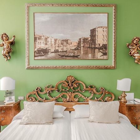 Hotiday Room Collection - Venezia Santa Lucia Екстер'єр фото