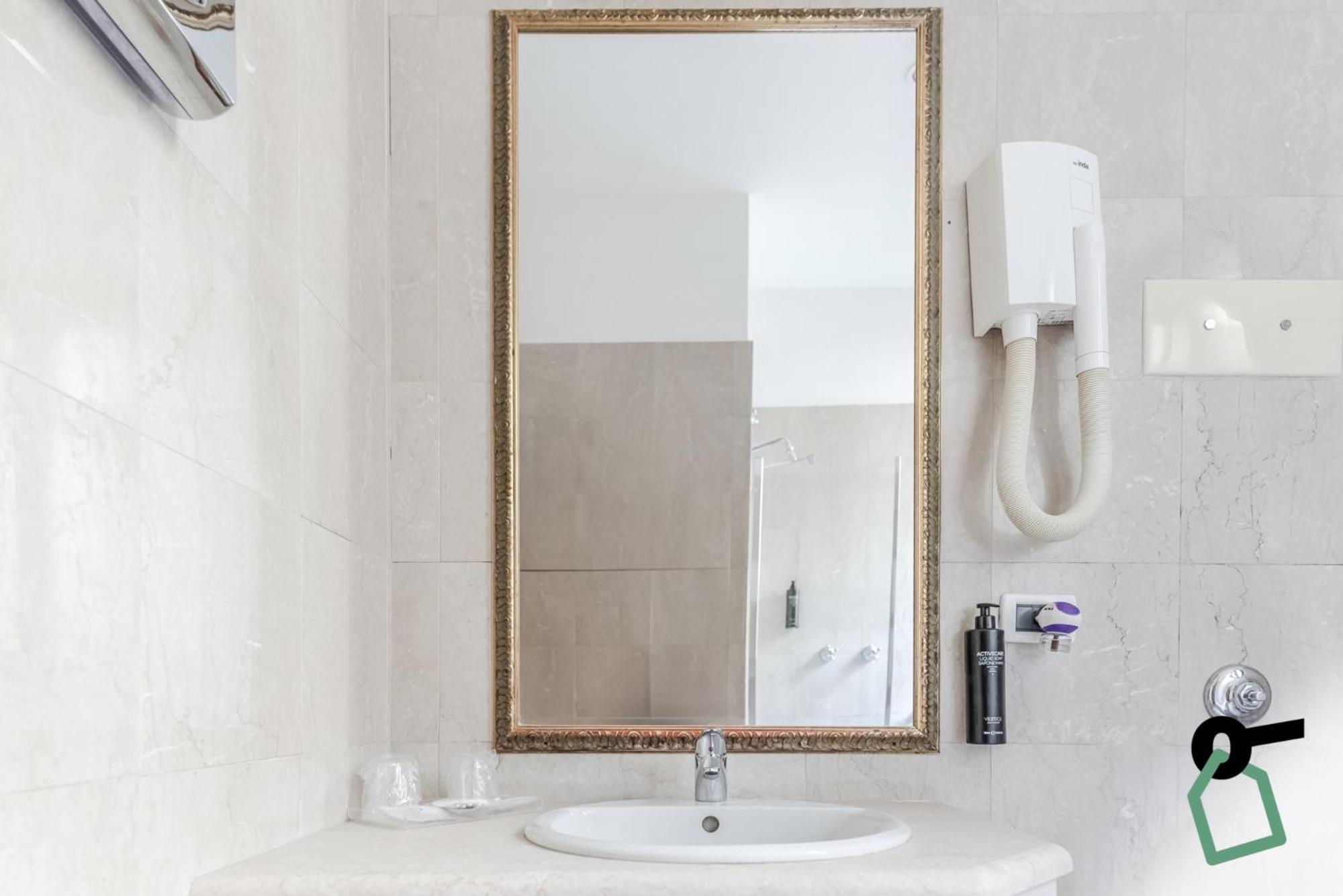 Hotiday Room Collection - Venezia Santa Lucia Екстер'єр фото